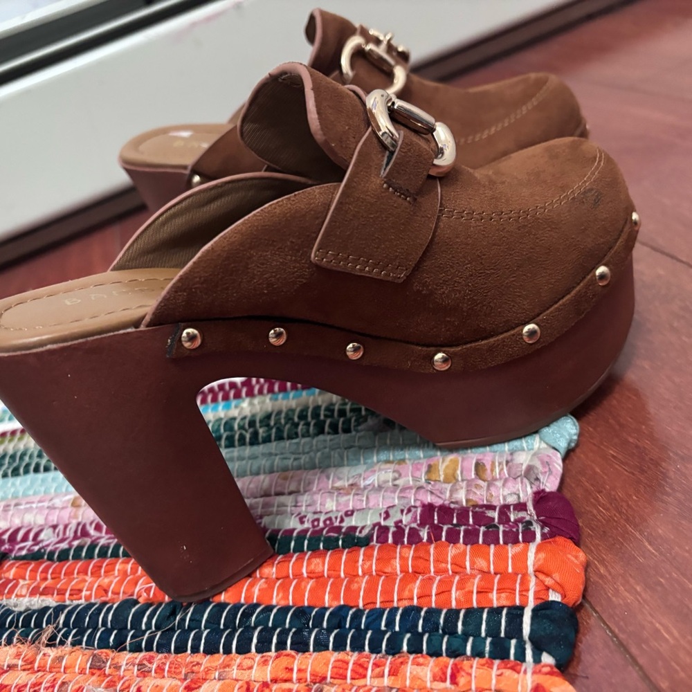 Bamboo 70s style clogs - Picture 4 of 7